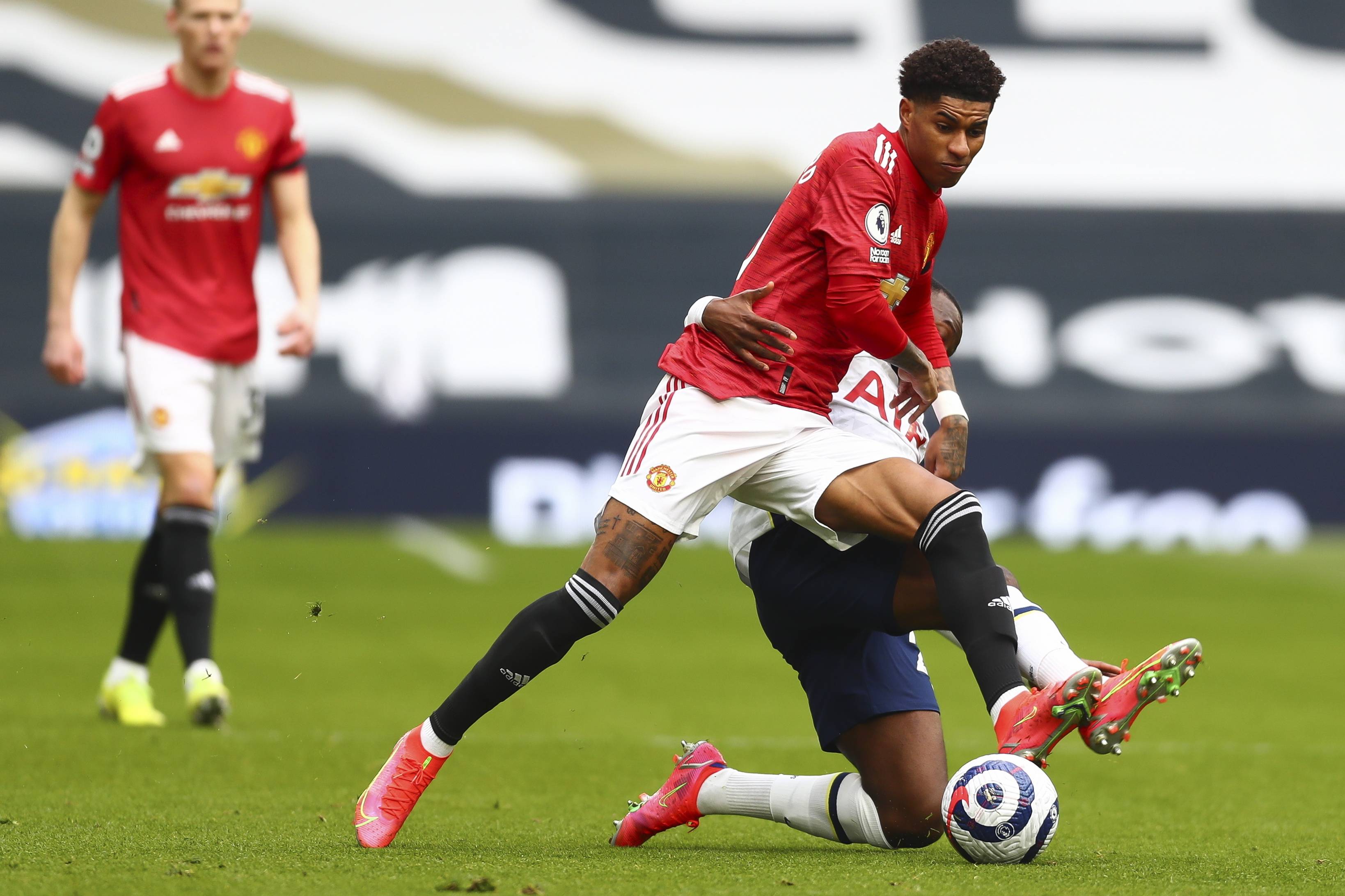 中表现优异 中表现优异