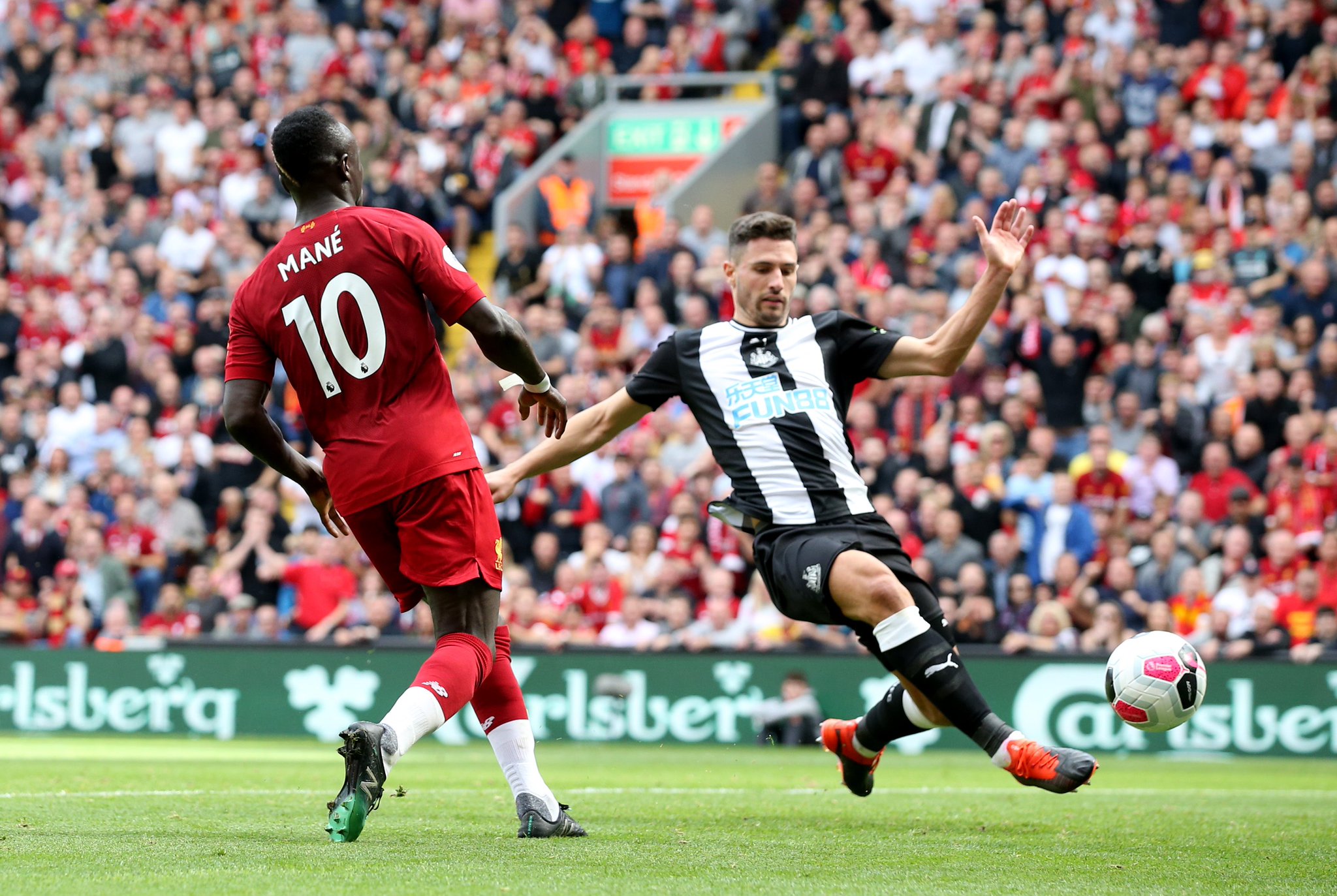 莱红牛在过 莱红牛在过